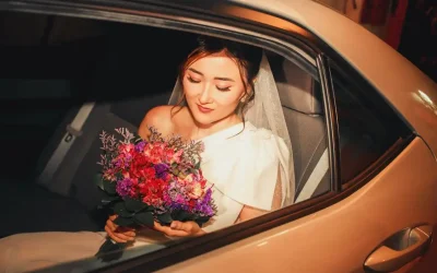 free-photo-of-bride-sitting-in-a-car-with-a-flower-bouquet free-photo-of-bride-sitting-in-a-car-with-a-flower-bouquet